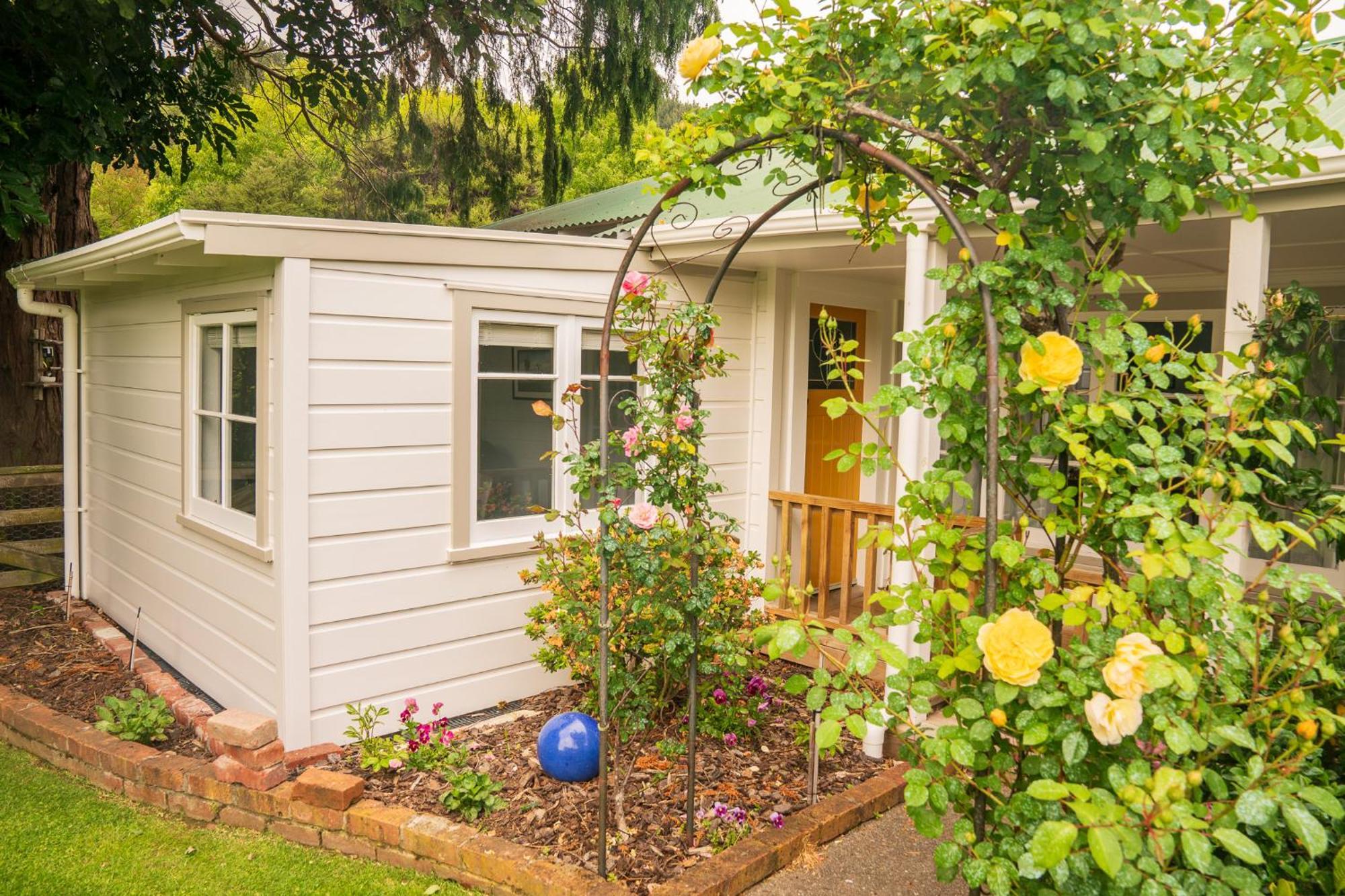 Birdsong Cottage Paraparaumu Dış mekan fotoğraf